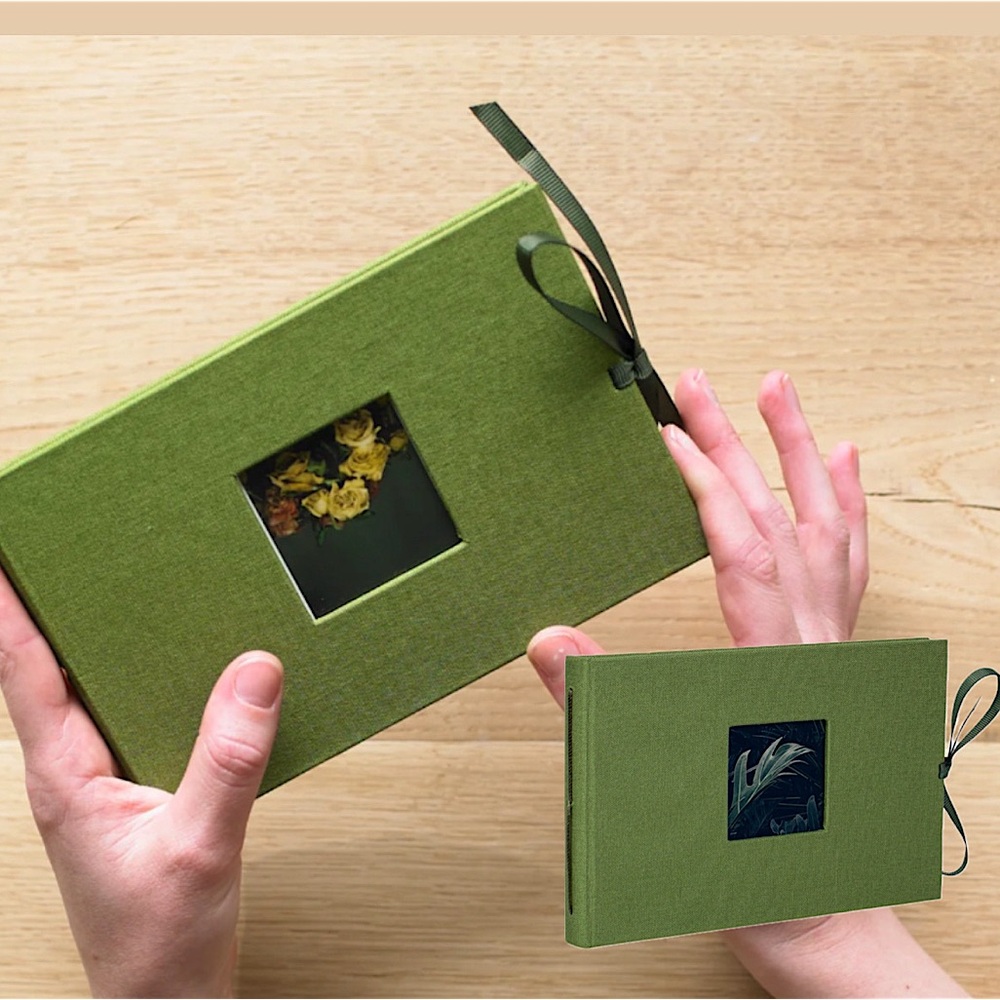 ⭐️NWOT Mini 4x6 Photo Album